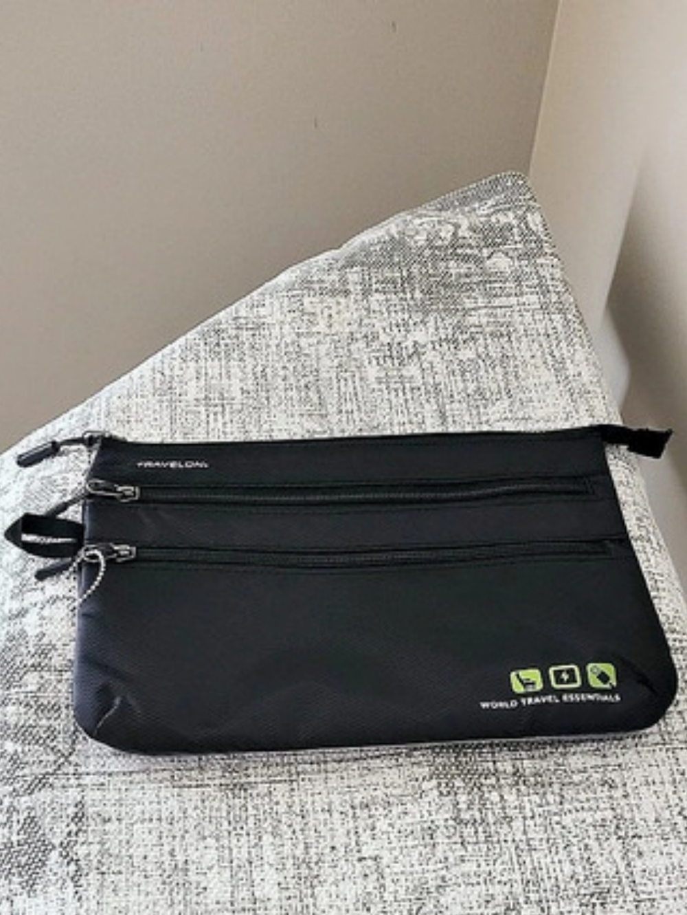 World Travel Essentials Seat Pack Organizer